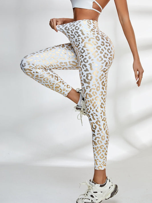 ZASUWA Female Glossy Leopard Print High-rise Leggings